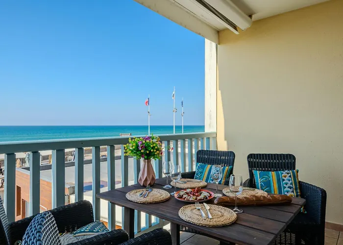 Les Hauts De La Corniche By Interhome *