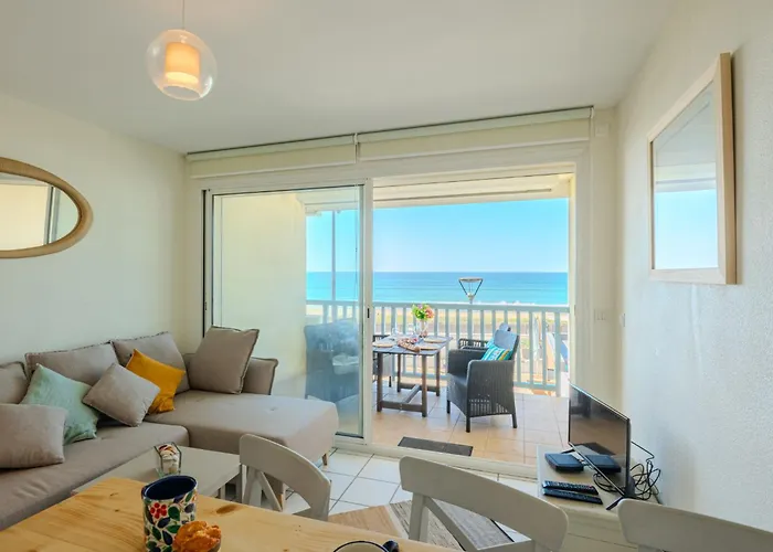 Lejlighed Les Hauts De La Corniche By Interhome *