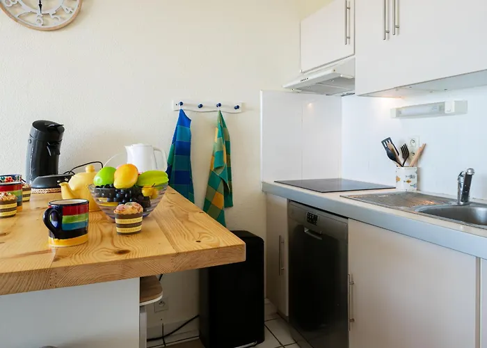 Les Hauts De La Corniche By Interhome