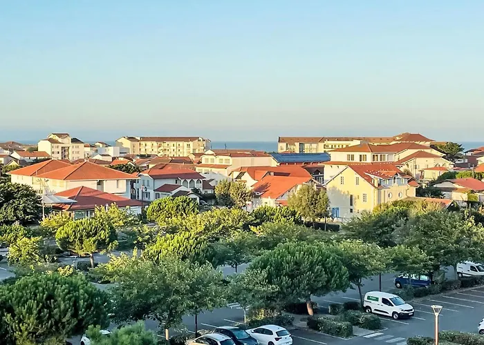 Les Hauts De La Corniche By Interhome